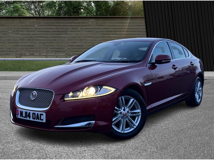 Jaguar XF 2.2d Luxury Auto Euro 5 (s/s) 4dr