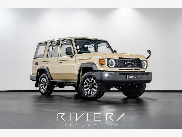 Toyota Land Cruiser 70 Series LC76 2.8 5dr SUV AUTOMATIC DIESEL