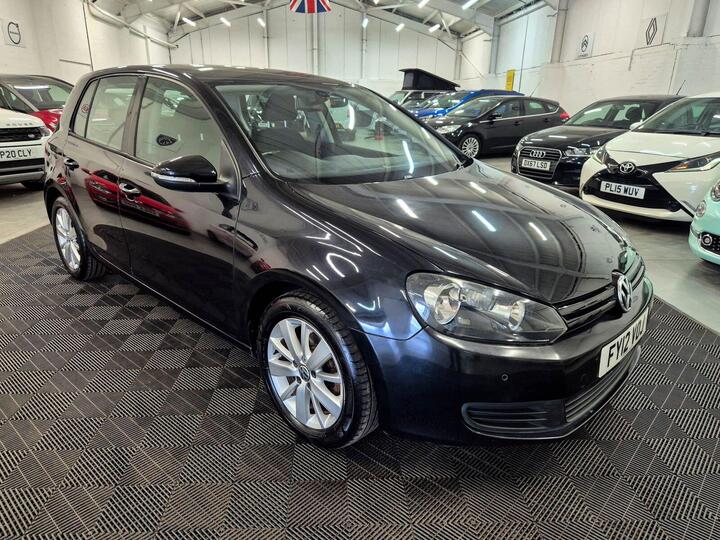 Volkswagen Golf 1.6 TDI Match Euro 5 5dr Volkswagen Golf 1.6 TDI Match Euro 5 5dr
