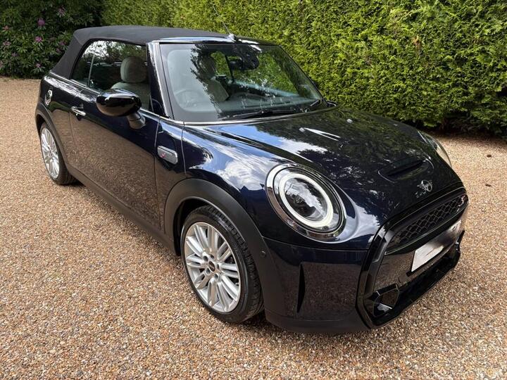 MINI Convertible 2.0 Cooper S Exclusive Steptronic Euro 6 (s/s) 2dr
