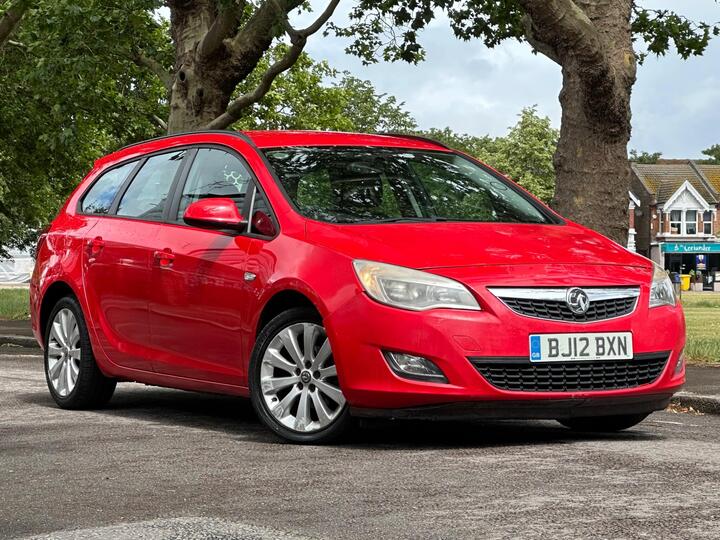 Vauxhall Astra 1.6 16V Exclusiv Sports Tourer Auto Euro 5 5dr