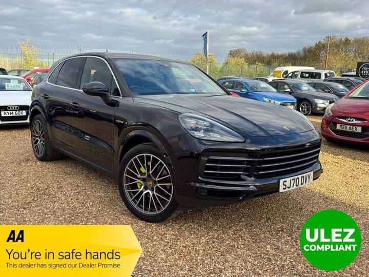 Porsche CAYENNE 3.0 V6 E-Hybrid 17.9kWh TiptronicS 4WD Euro 6 (s/s) 5dr (3.6kW Charger) Porsche CAYENNE 3.0 V6 E-Hybrid 17.9kWh TiptronicS 4WD Euro 6 (s/s) 5dr (3.6kW Charger)