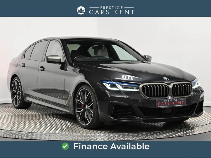 BMW 5 Series 4.4 M550i V8 Steptronic XDrive Euro 6 (s/s) 4dr