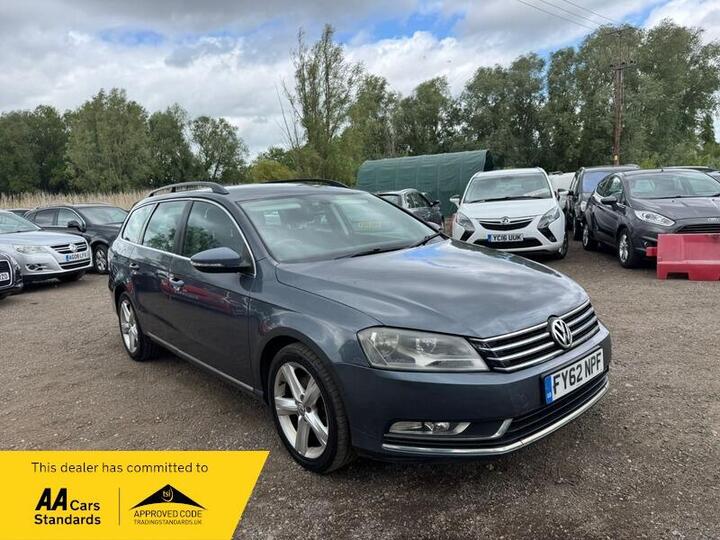 Volkswagen Passat 2.0 TDI BlueMotion Tech SE DSG Euro 5 (s/s) 5dr