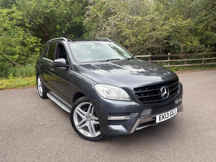 Mercedes-Benz M Class 3.0 ML350 V6 BlueTEC AMG Sport G-Tronic 4WD Euro 6 (s/s) 5dr Mercedes-Benz M Class 3.0 ML350 V6 BlueTEC AMG Sport G-Tronic 4WD Euro 6 (s/s) 5dr