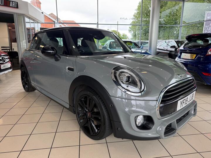 MINI Hatch 1.5 Cooper Sport Steptronic Euro 6 (s/s) 3dr