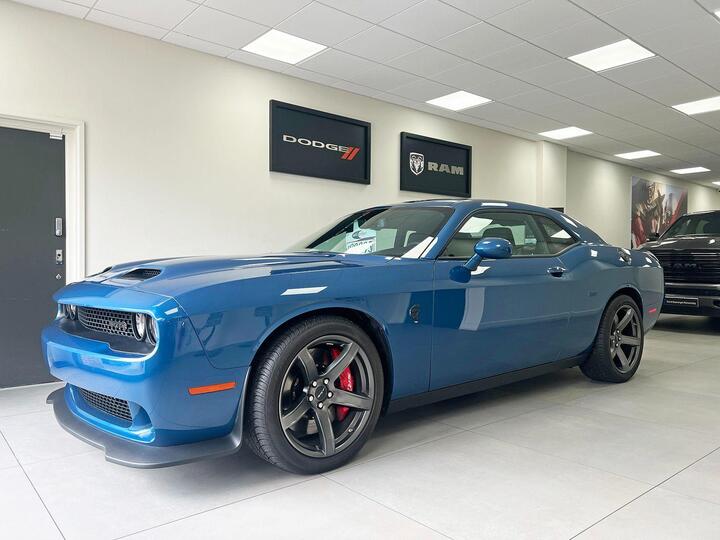 Dodge Challenger Hellcat Redeye In Frostbite Pearl