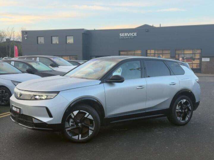 Vauxhall Grandland Electric 73kWh Ultimate Auto 5dr