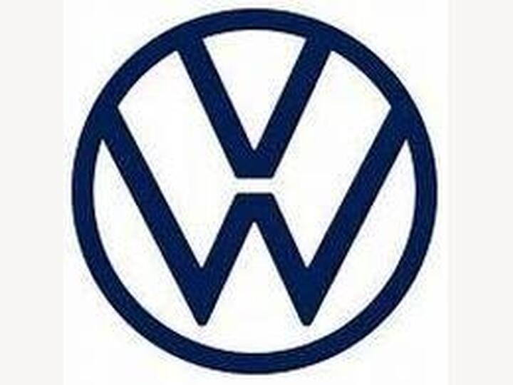 Volkswagen Golf 2.0 TSI GTI Clubsport DSG Euro 6 (s/s) 5dr Volkswagen Golf 2.0 TSI GTI Clubsport DSG Euro 6 (s/s) 5dr