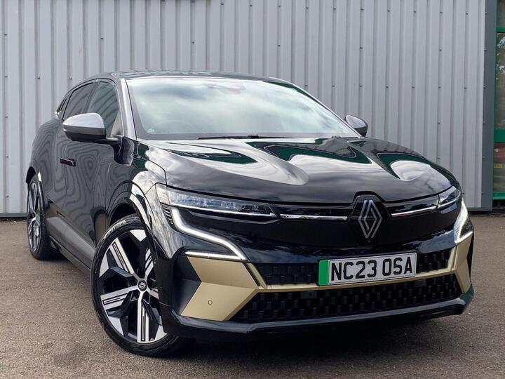 Renault MEGANE E-TECH 60kWh Iconic Auto 5dr (optimum Charge)