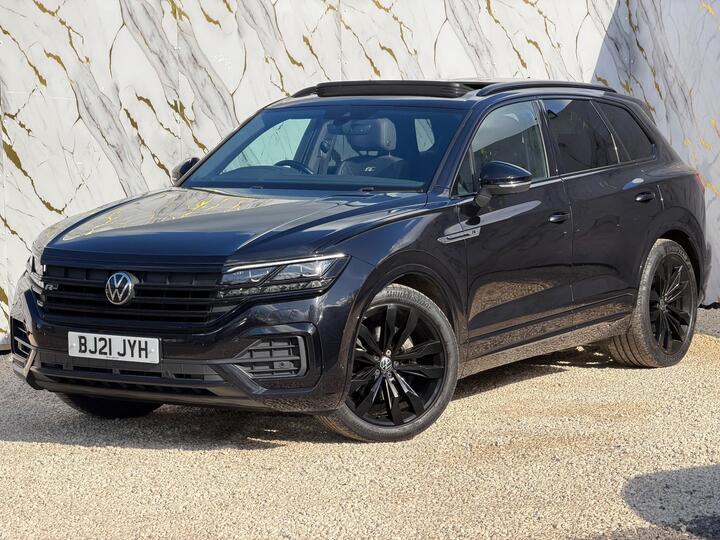 Volkswagen Touareg 3.0 TDI V6 Black Edition Tiptronic 4Motion Euro 6 (s/s) 5dr