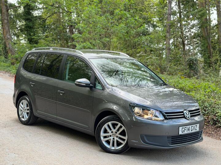Volkswagen Touran 1.6 TDI BlueMotion Tech SE DSG Euro 5 (s/s) 5dr