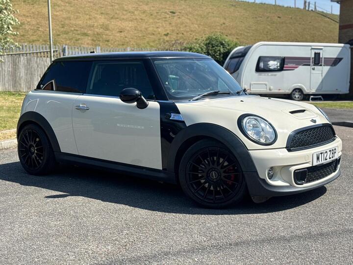 MINI Hatch 1.6 Cooper S Euro 5 (s/s) 3dr