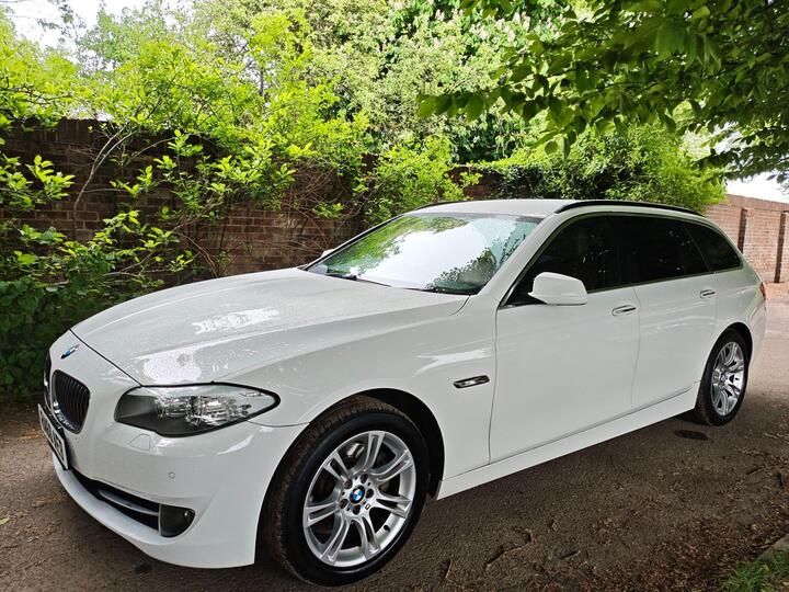 BMW 5 Series 3.0 523i SE Touring 5dr Petrol Steptronic Euro 5 (204 Ps)