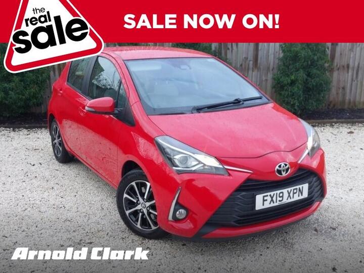 Toyota Yaris 1.5 VVT-i Icon Tech CVT Euro 6 5dr