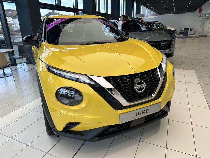 Nissan Juke 1.0 DIG-T Tekna DCT Auto Euro 6 (s/s) 5dr
