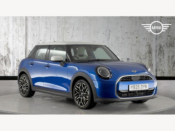 MINI Hatch 1.5C Exclusive Steptronic Euro 6 (s/s) 5dr