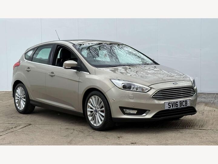 Ford Focus 1.0T EcoBoost Titanium X Euro 6 (s/s) 5dr