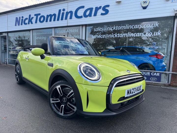 MINI Convertible 1.5 Cooper Classic Steptronic Euro 6 (s/s) 2dr