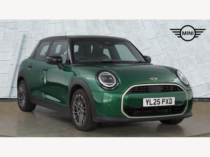 MINI Cooper 1.5C Exclusive Steptronic Euro 6 (s/s) 5dr