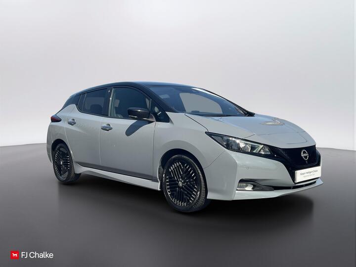 Nissan Leaf 39kWh N-Connecta Auto 5dr