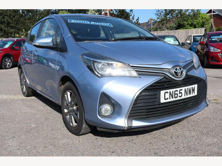 Toyota YARIS 1.33 Dual VVT-i Icon Euro 5 5dr Euro 5
