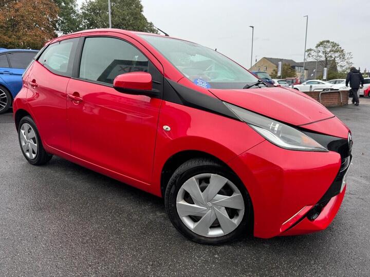 Toyota AYGO 1.0 VVT-i X-play Euro 5 5dr Euro 5