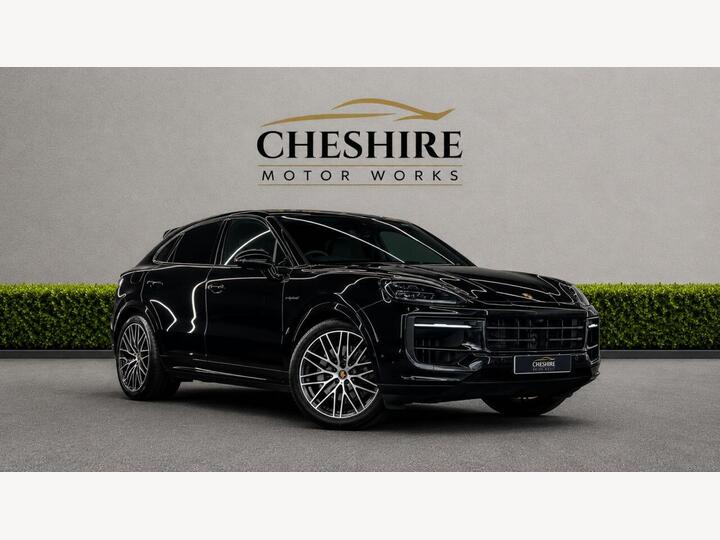 Porsche CAYENNE 3.0 V6 E-Hybrid 25.9kWh Black Edition TiptronicS 4WD Euro 6 (s/s) 5dr