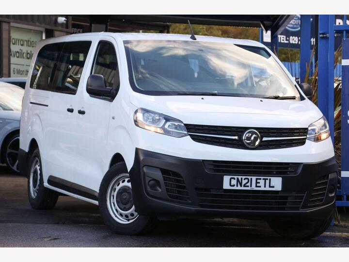 Vauxhall VIVARO LIFE 1.5 Turbo D Edition L LWB Euro 6 (s/s) 5dr (9 Seat) Vauxhall VIVARO LIFE 1.5 Turbo D Edition L LWB Euro 6 (s/s) 5dr (9 Seat)