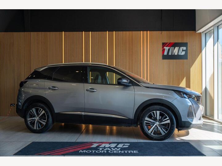 Peugeot 3008 1.2 PureTech Allure Premium + EAT Euro 6 (s/s) 5dr Peugeot 3008 1.2 PureTech Allure Premium + EAT Euro 6 (s/s) 5dr