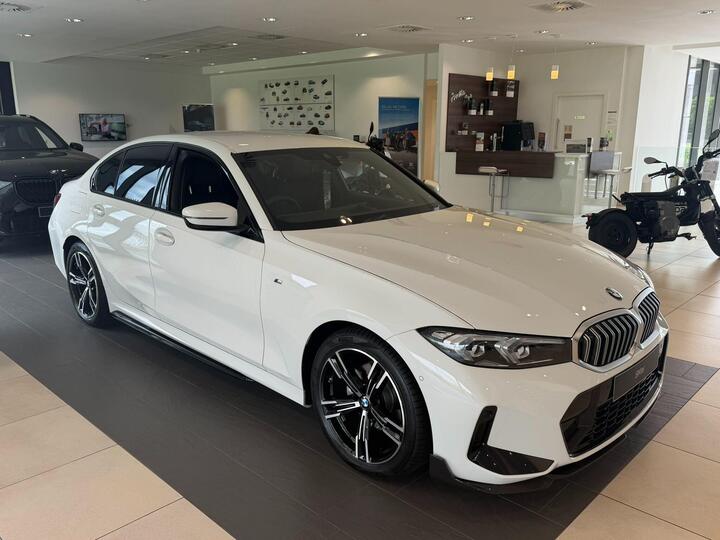 BMW 3 Series 2.0 320i M Sport Auto Euro 6 (s/s) 4dr