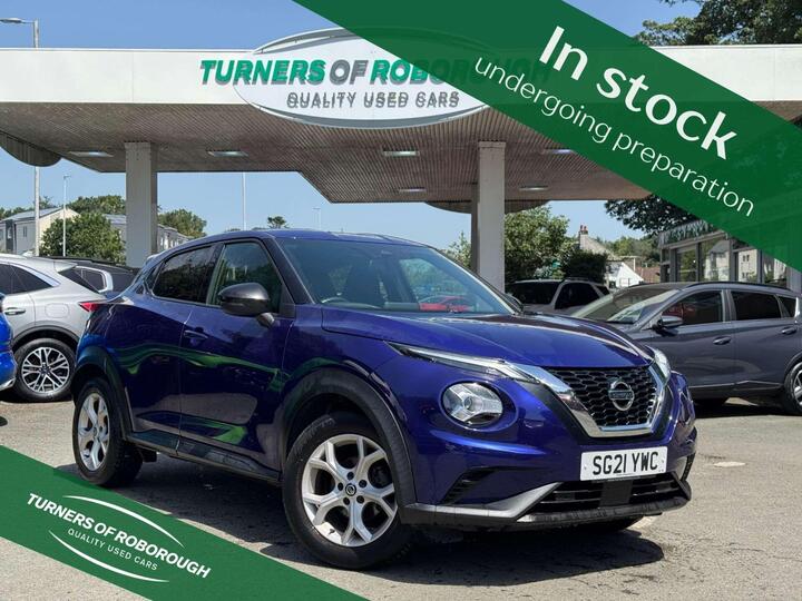 Nissan JUKE 1.0 DIG-T N-Connecta Euro 6 (s/s) 5dr