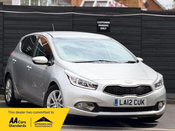 Kia Ceed 1.6 CRDi EcoDynamics 3 Euro 5 (s/s) 5dr