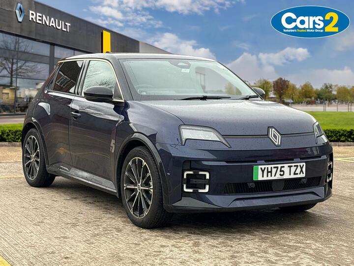 Renault 5 Urban Range 40kWh Iconic Five Auto 5dr