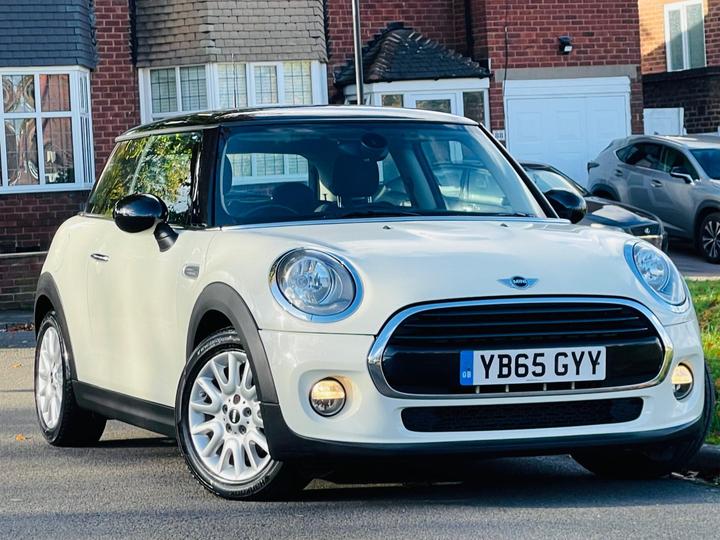 MINI Hatch 1.5 Cooper Auto Euro 6 (s/s) 3dr