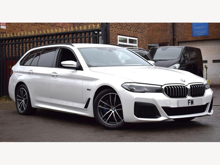 BMW 5 Series 2.0 530e 12kWh M Sport Touring Steptronic Euro 6 (s/s) 5dr