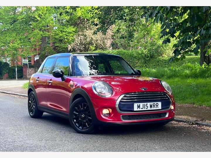 MINI HATCH 1.5 Cooper Auto Euro 6 (s/s) 5dr