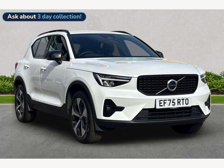 Volvo XC40 2.0 B3 MHEV Plus Dark DCT Auto Euro 6 (s/s) 5dr