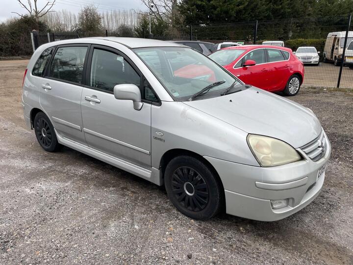 Suzuki Liana 1.6 GLX 5dr