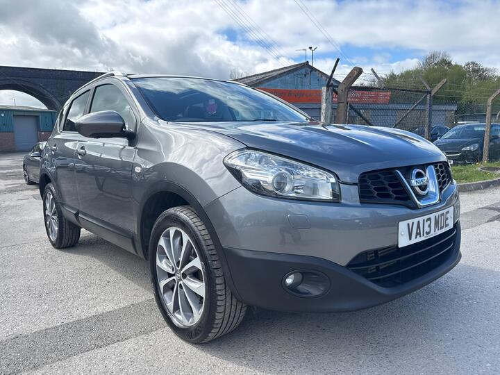 Nissan Qashqai 1.6 DCi Tekna 2WD Euro 5 5dr (AVM)