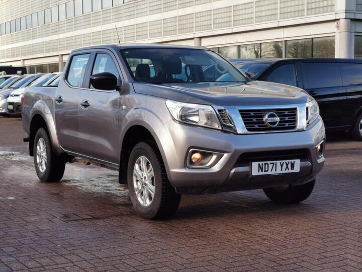 Nissan NAVARA 2.3 DCi Acenta 4WD Euro 6 (s/s) 4dr