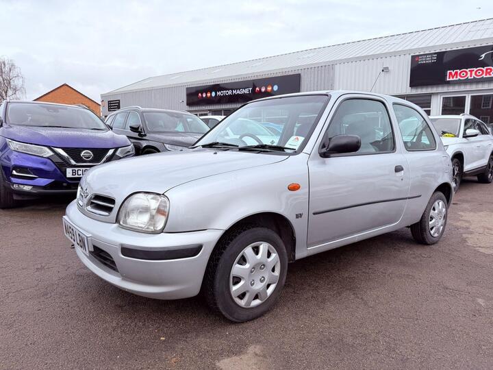 Nissan Micra 1.0 16v Profile CVT 3dr