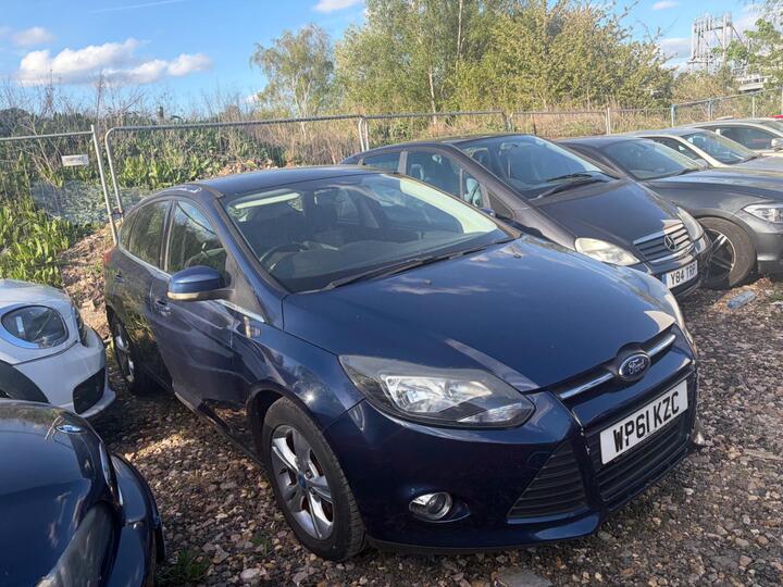 Ford Focus 1.6 Zetec Powershift Euro 5 5dr
