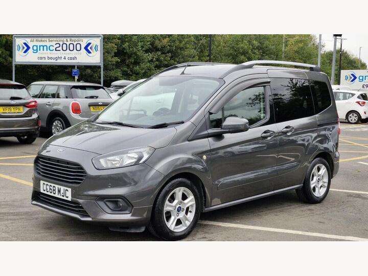 Ford TOURNEO COURIER 1.0 EcoBoost Zetec Euro 6 5dr Ford TOURNEO COURIER 1.0 EcoBoost Zetec Euro 6 5dr