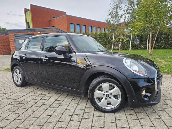 MINI Hatch 1.5 Cooper Auto Euro 6 (s/s) 5dr