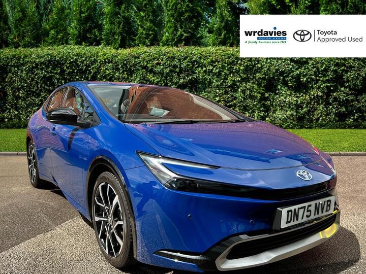 Toyota Prius 2.0 13.6kWh Excel CVT Euro 6 (s/s) 5dr