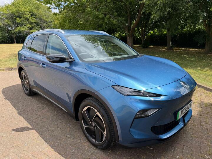 MG MGS5 64kWh Trophy Long Range Auto 5dr