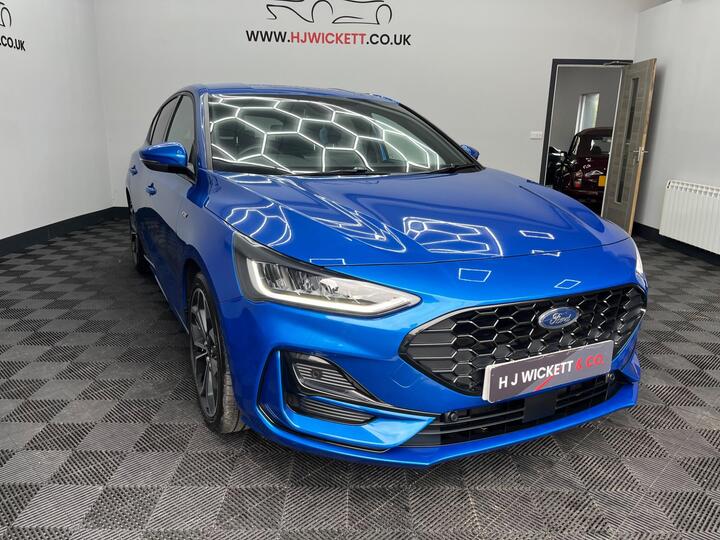 Ford Focus 1.0T EcoBoost MHEV ST-Line X Euro 6 (s/s) 5dr
