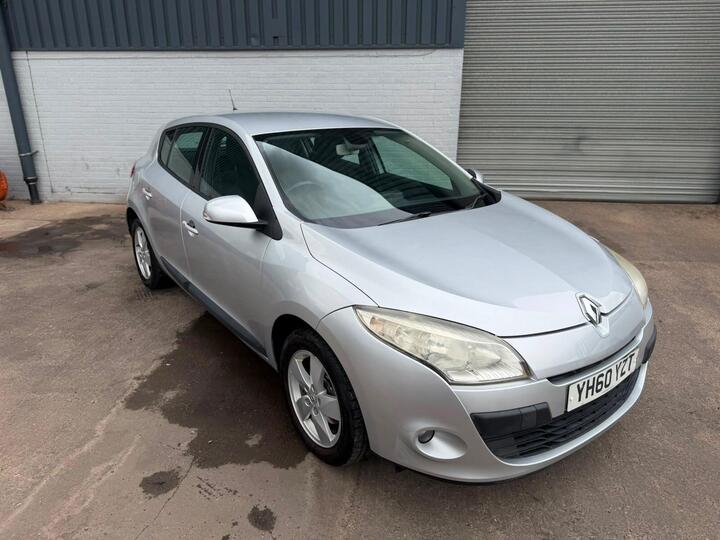 Renault Megane 1.5 DCi Dynamique TomTom Euro 5 5dr