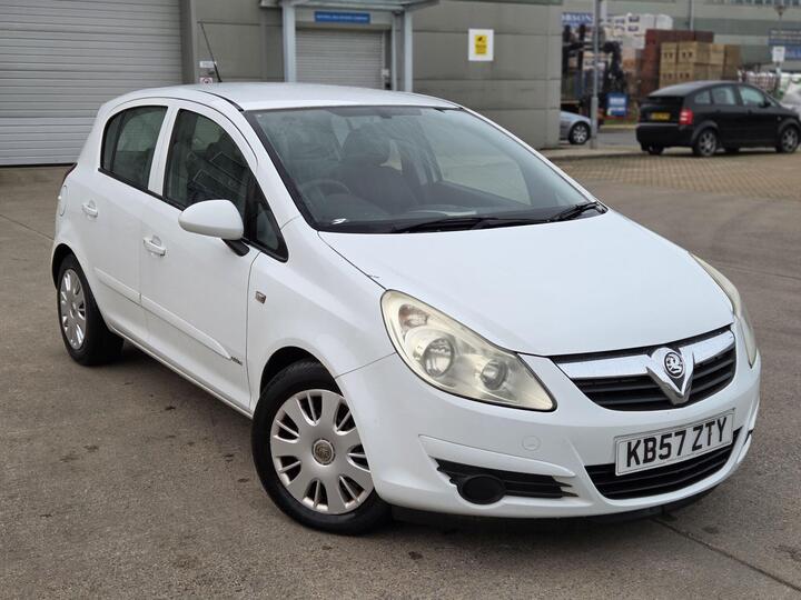 Vauxhall Corsa 1.4i 16v Club 5dr